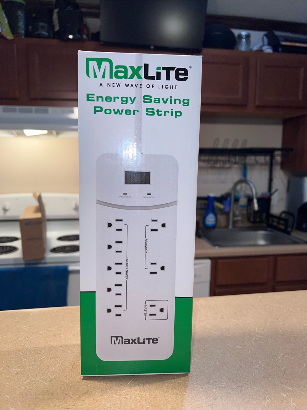 Energy Saving Power Strip / Surge Protector